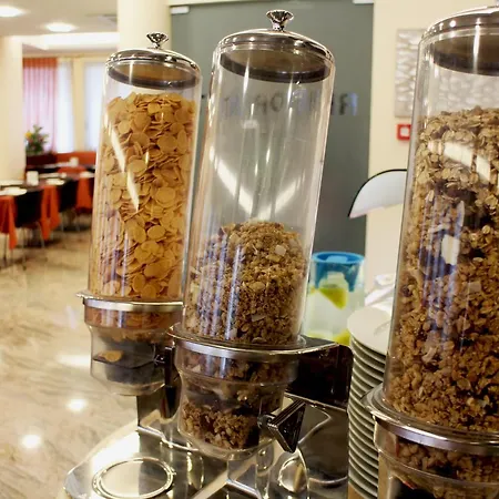 Hotel Cristallo 3*