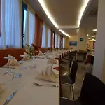 Hotel Cristallo 3*