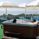 Cristallo Hotel 3*