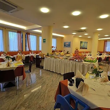 Hotell Cristallo Lignano Sabbiadoro
