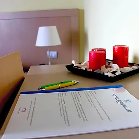 Hotel Cristallo 3*