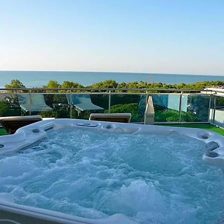 Cristallo Hotel