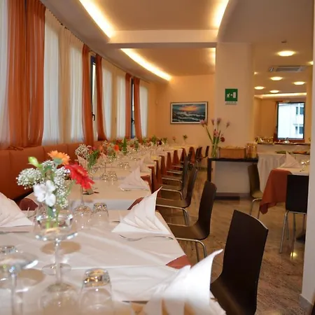Cristallo Hotel
